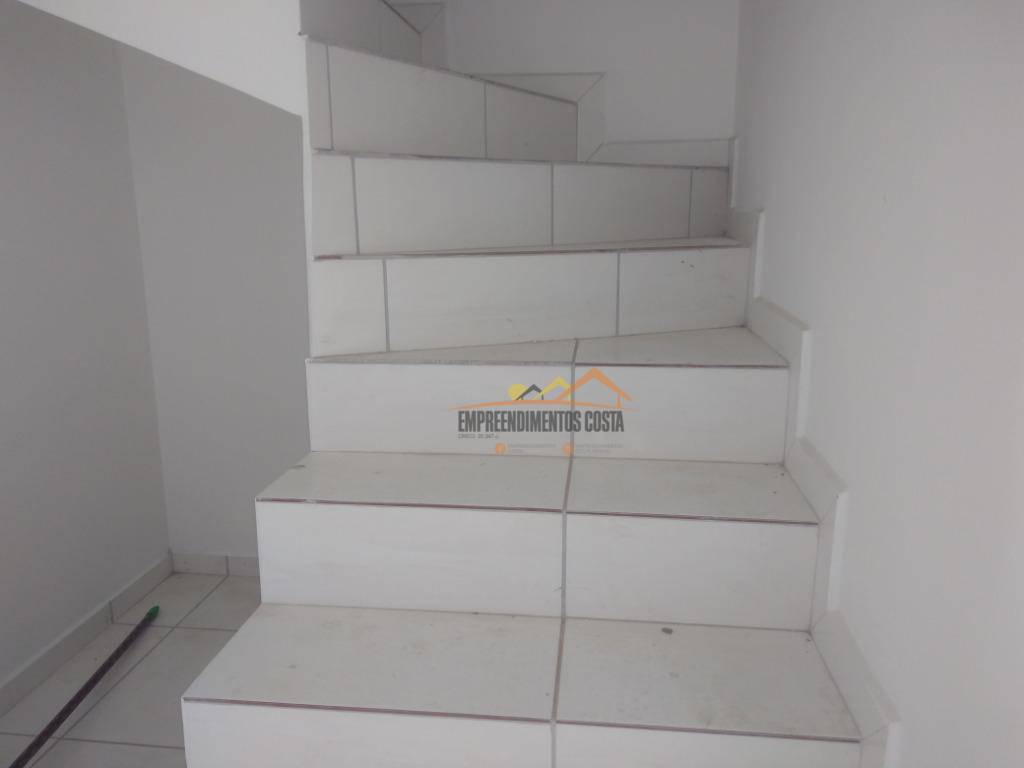 Apartamento à venda com 2 quartos, 70m² - Foto 9