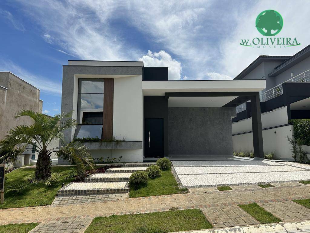 Casa de Condomínio à venda com 4 quartos, 259m² - Foto 1