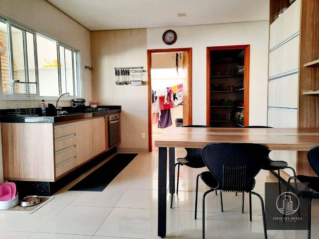 Sobrado à venda com 3 quartos, 248m² - Foto 12