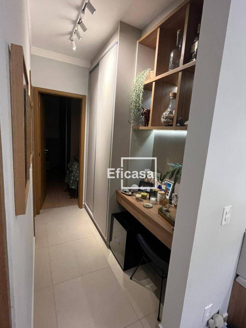 Apartamento à venda com 3 quartos, 80m² - Foto 11