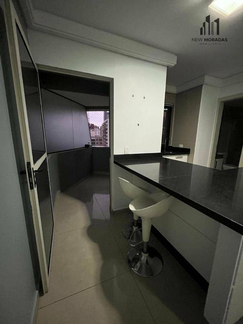 Apartamento à venda e aluguel com 1 quarto, 43m² - Foto 4
