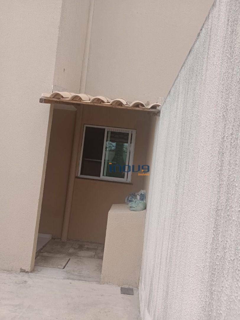 Sobrado à venda com 2 quartos, 64m² - Foto 8