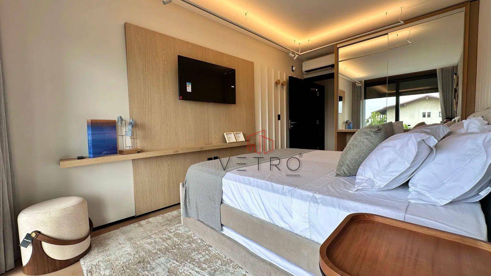 Casa à venda com 5 quartos, 601m² - Foto 22