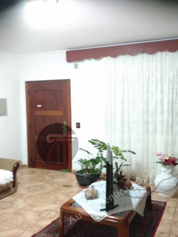 Apartamento à venda com 2 quartos, 63m² - Foto 2