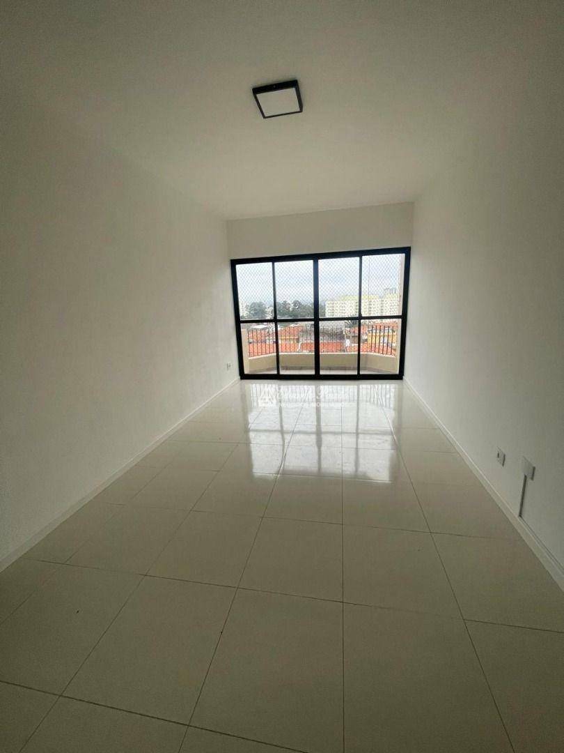 Apartamento à venda com 2 quartos, 73m² - Foto 1