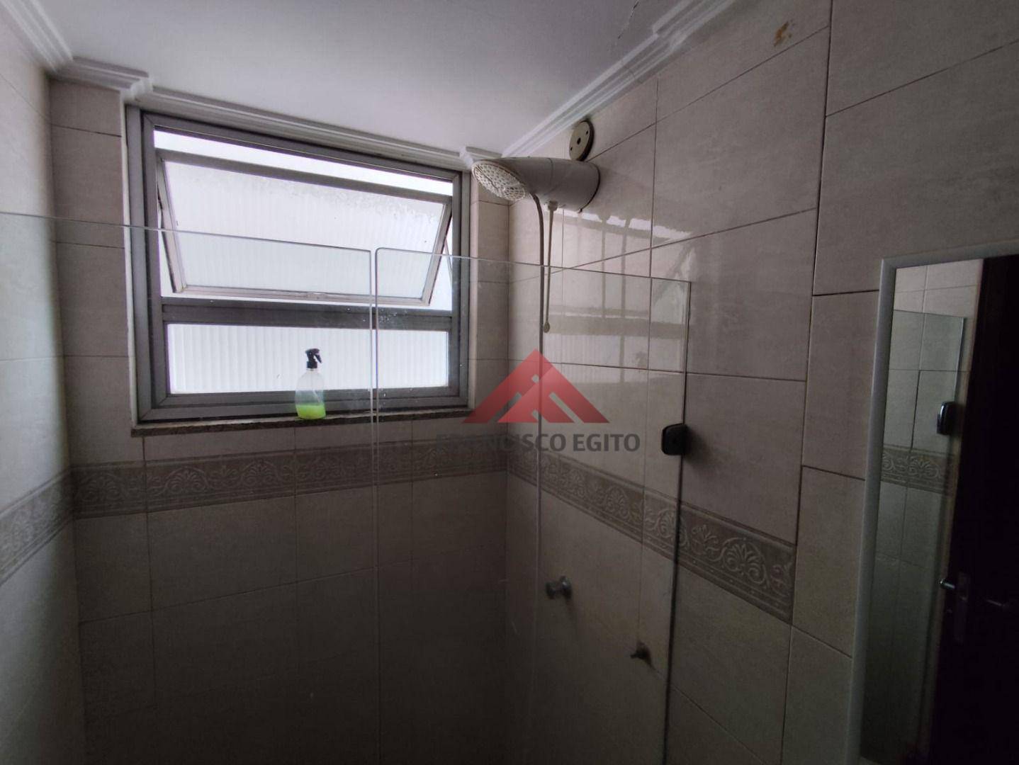 Apartamento à venda com 3 quartos, 121m² - Foto 26