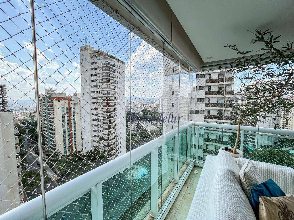 Apartamento à venda com 3 quartos, 220m² - Foto 6