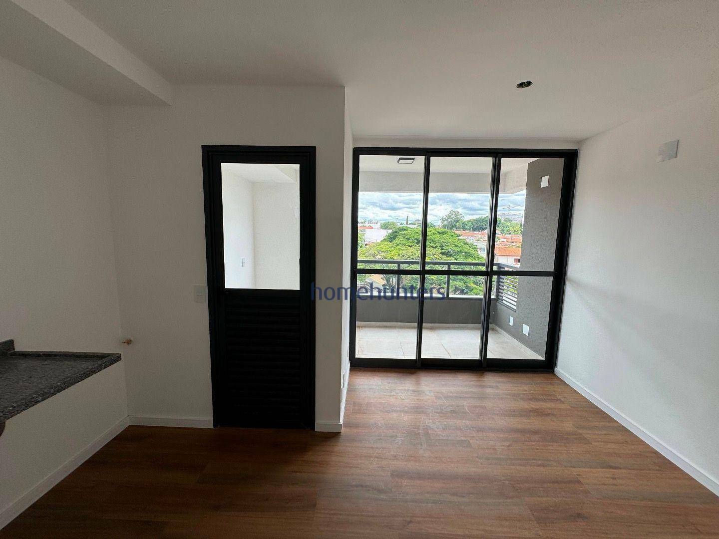 Apartamento à venda com 2 quartos, 58m² - Foto 3