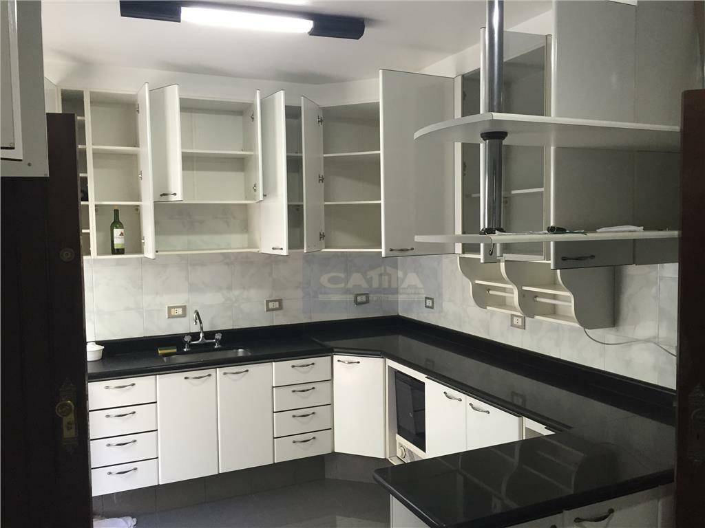 Sobrado à venda com 3 quartos, 170m² - Foto 1