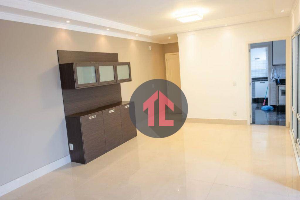 Apartamento à venda com 3 quartos, 118m² - Foto 4