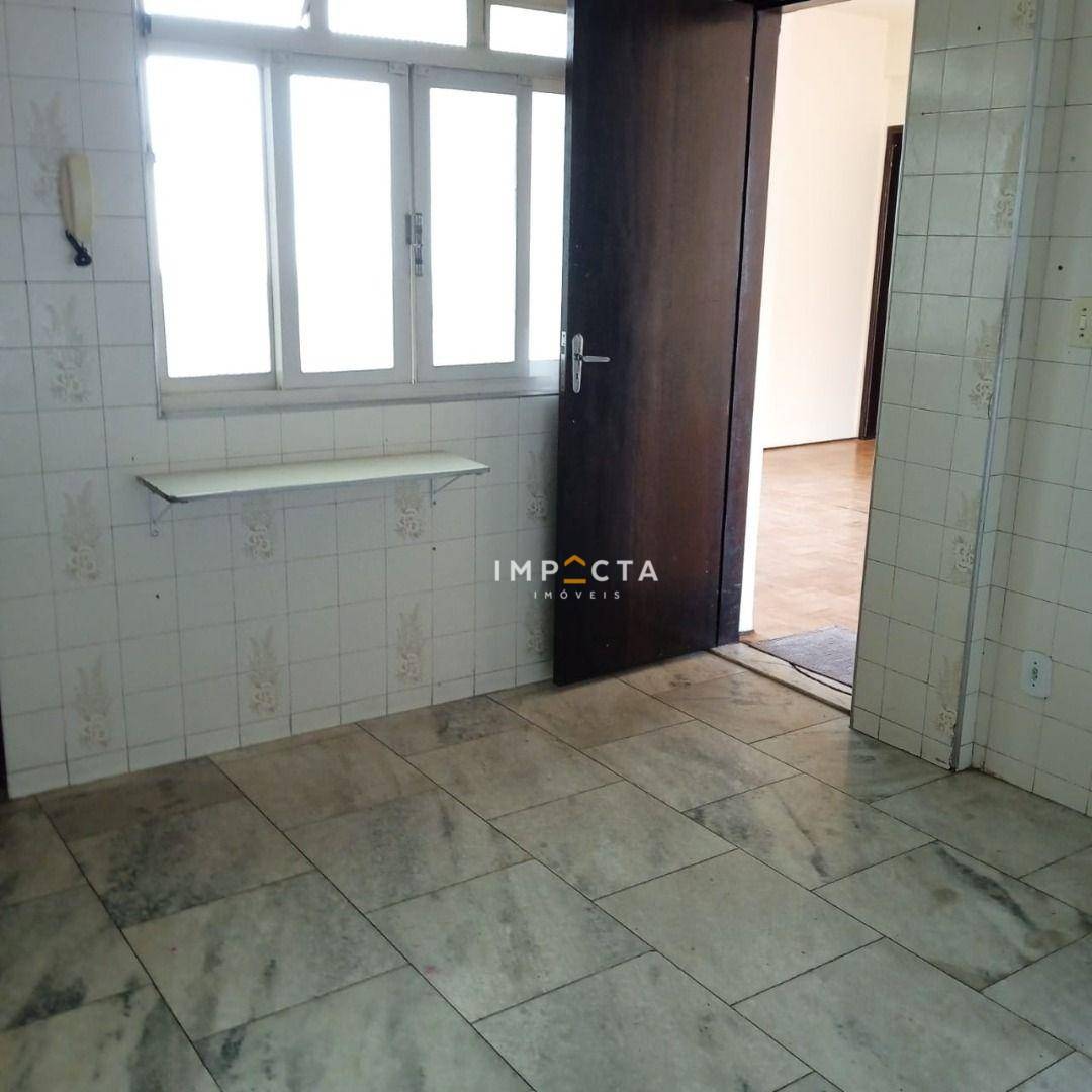 Apartamento para alugar com 3 quartos, 153m² - Foto 17