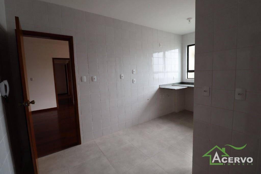 Apartamento à venda com 3 quartos, 154m² - Foto 10