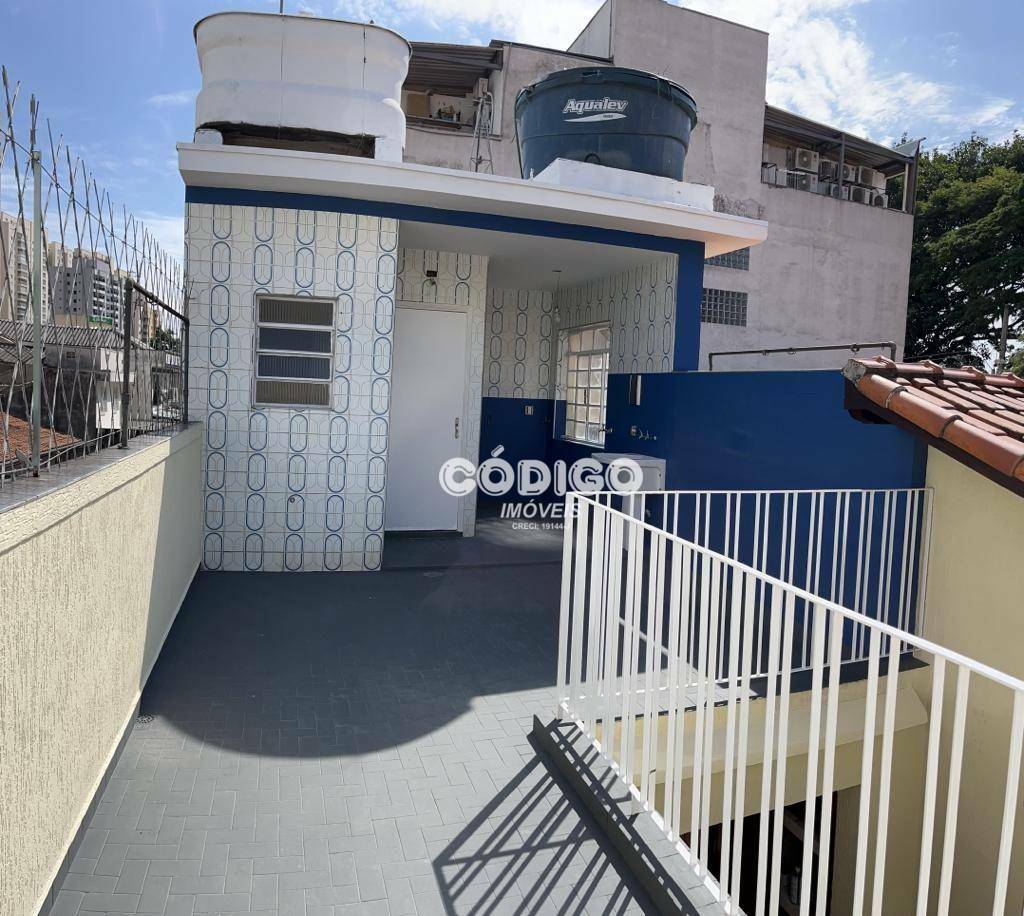 Casa à venda e aluguel com 3 quartos, 235m² - Foto 20