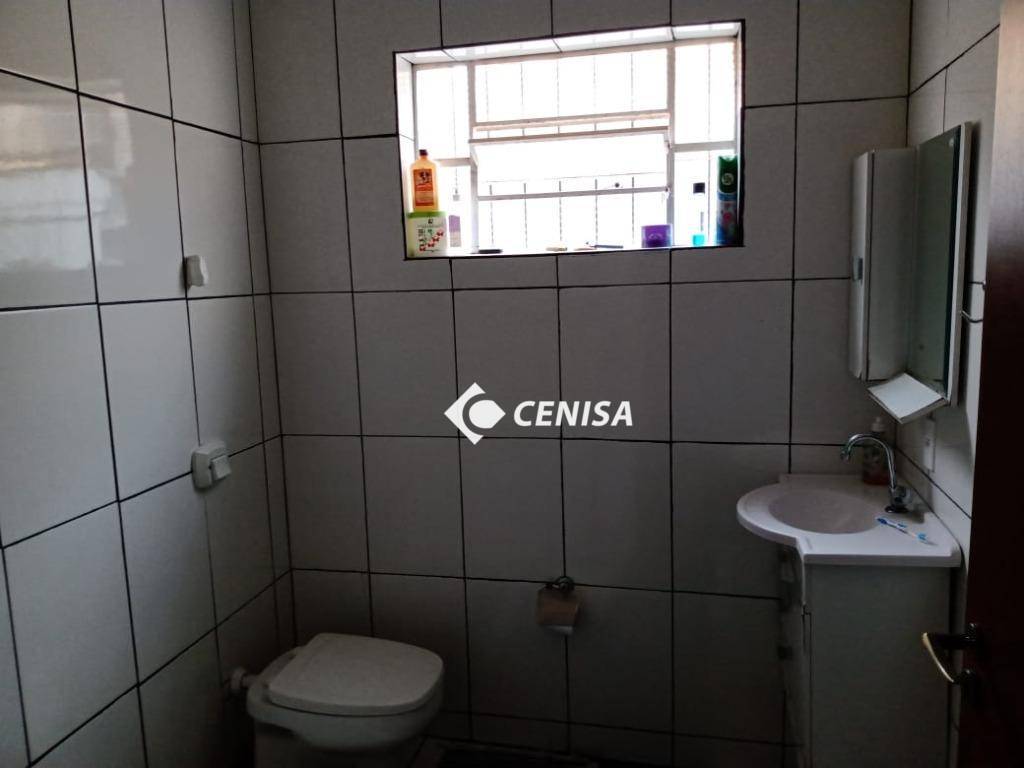 Casa à venda com 3 quartos, 150m² - Foto 13