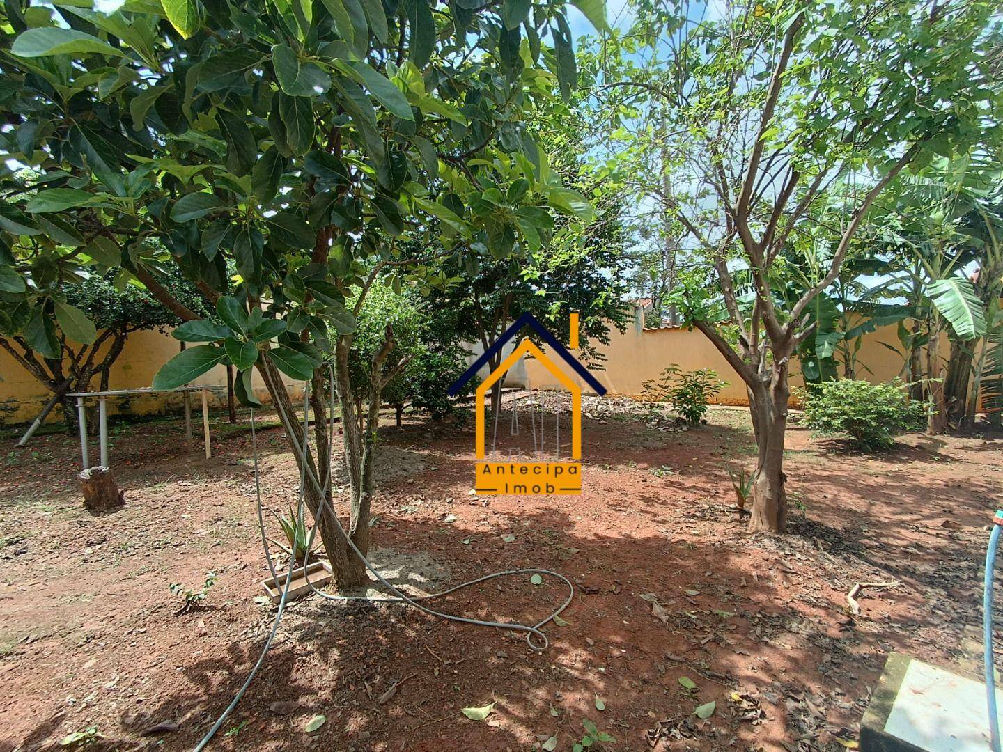 Chácara à venda com 3 quartos, 300m² - Foto 18