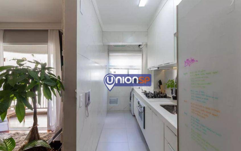 Apartamento à venda com 2 quartos, 65m² - Foto 10