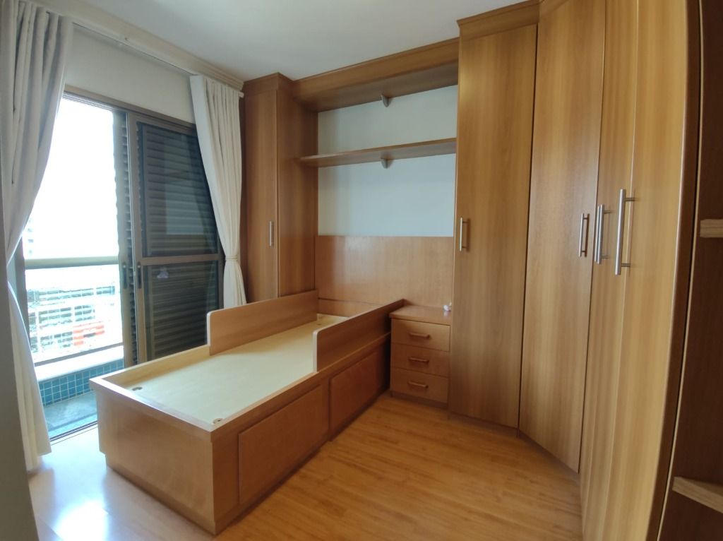 Apartamento à venda com 3 quartos, 128m² - Foto 26