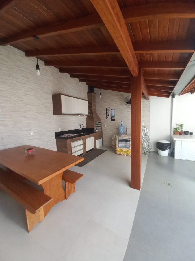 Sobrado à venda com 2 quartos, 120m² - Foto 3