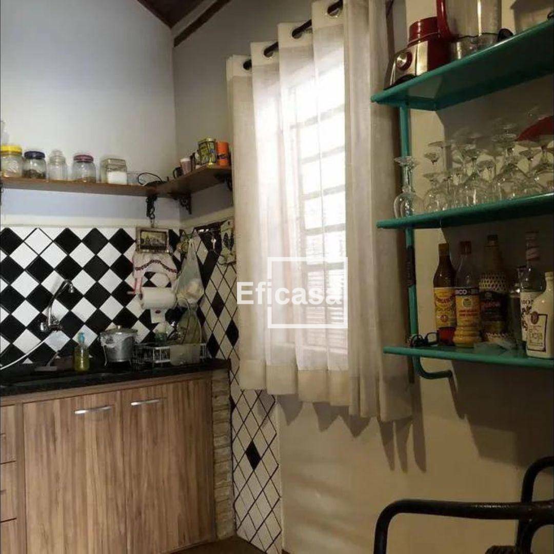 Casa à venda com 2 quartos, 250m² - Foto 12