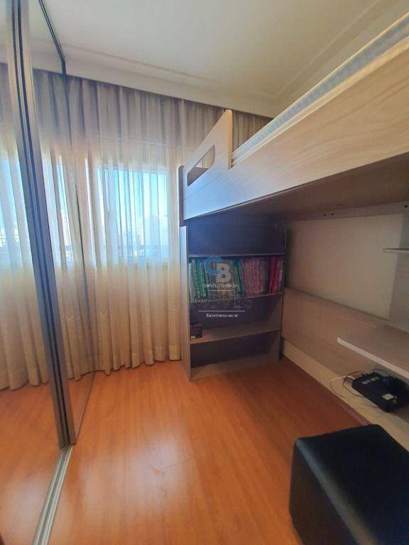 Apartamento à venda com 4 quartos, 96m² - Foto 11