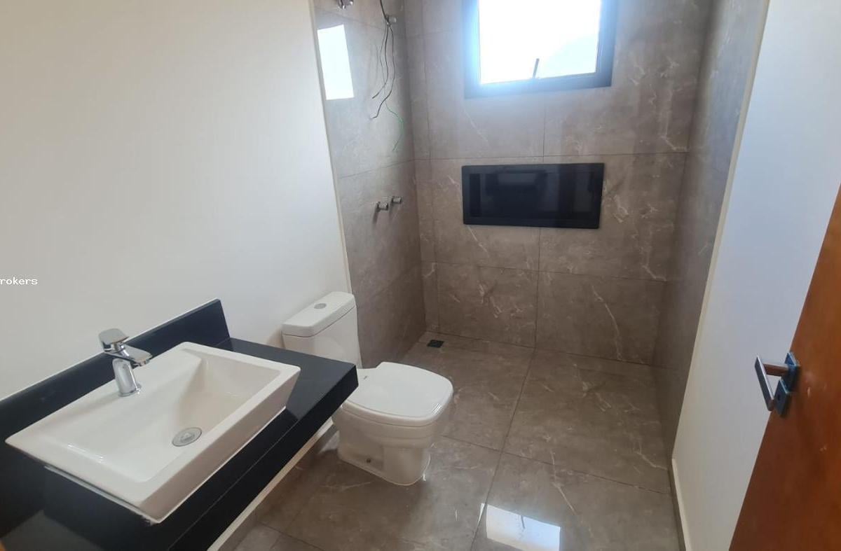 Sobrado à venda com 3 quartos, 300m² - Foto 11