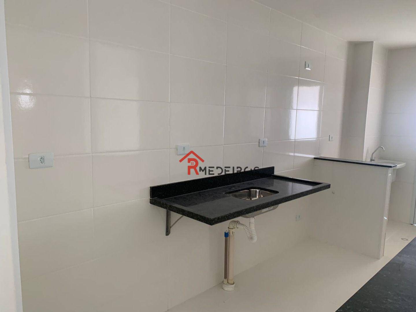 Apartamento à venda com 2 quartos, 70m² - Foto 10