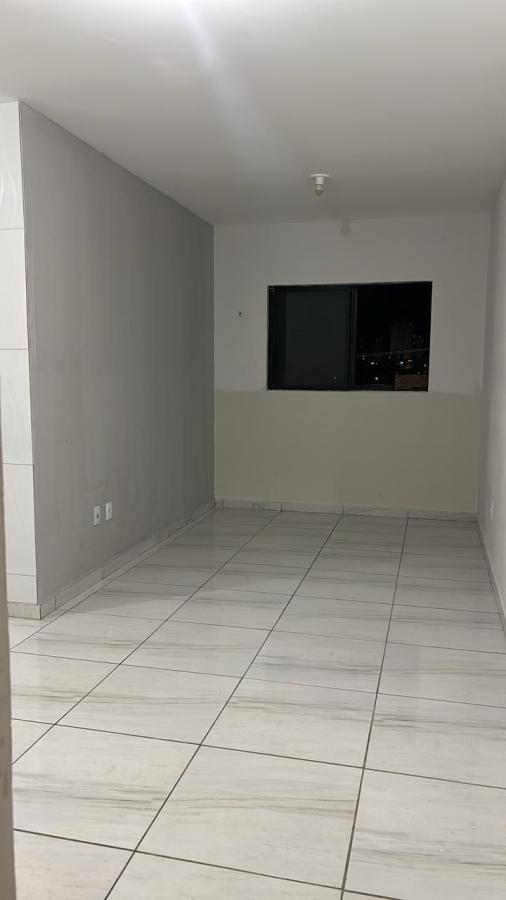 Apartamento à venda com 3 quartos - Foto 1