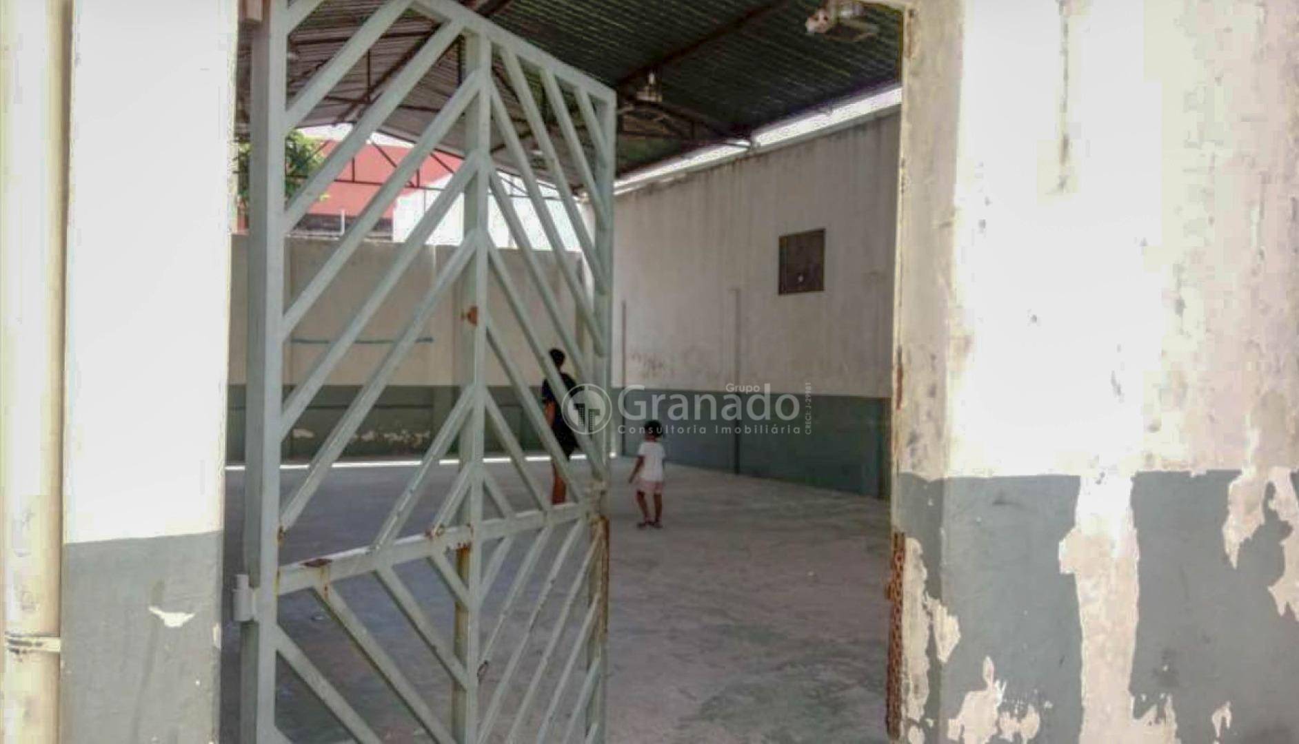 Apartamento à venda com 2 quartos, 60m² - Foto 19