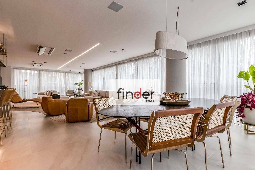 Apartamento à venda com 3 quartos, 231m² - Foto 10