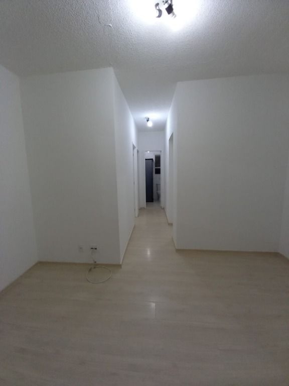 Apartamento à venda com 2 quartos, 45m² - Foto 6