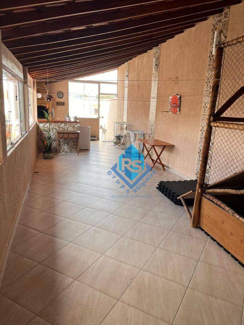 Casa à venda com 3 quartos, 182m² - Foto 12