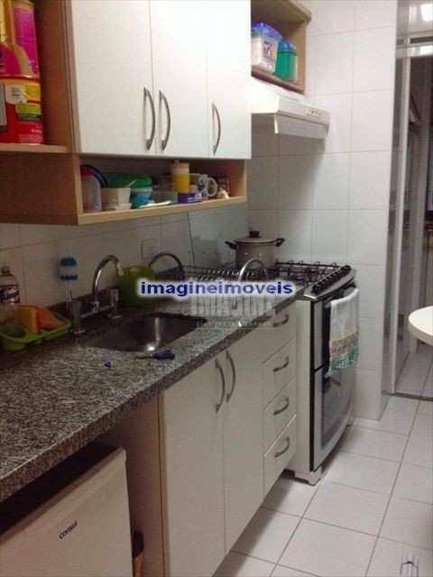 Apartamento à venda com 3 quartos, 80m² - Foto 8