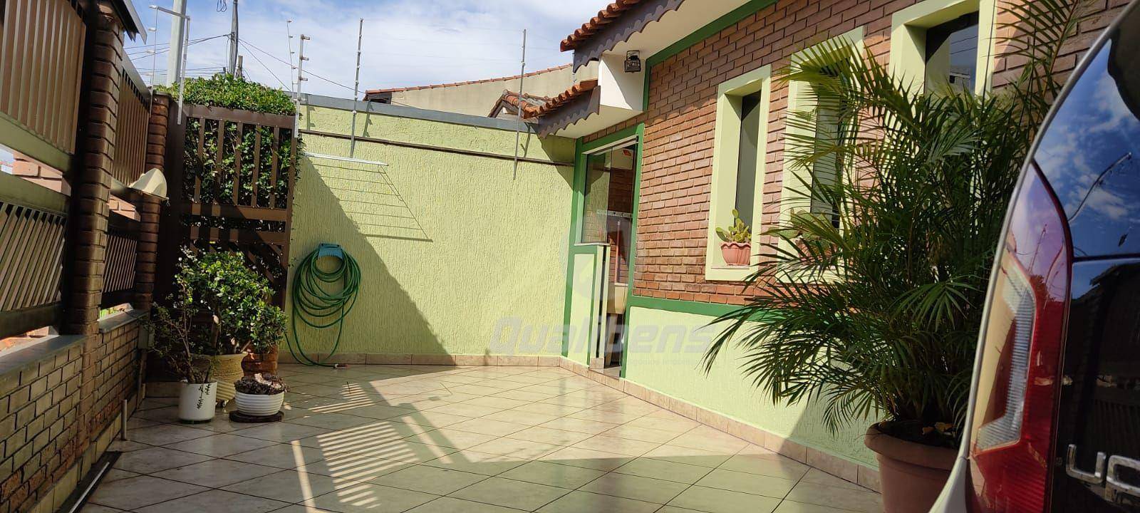 Casa à venda com 3 quartos, 220m² - Foto 25