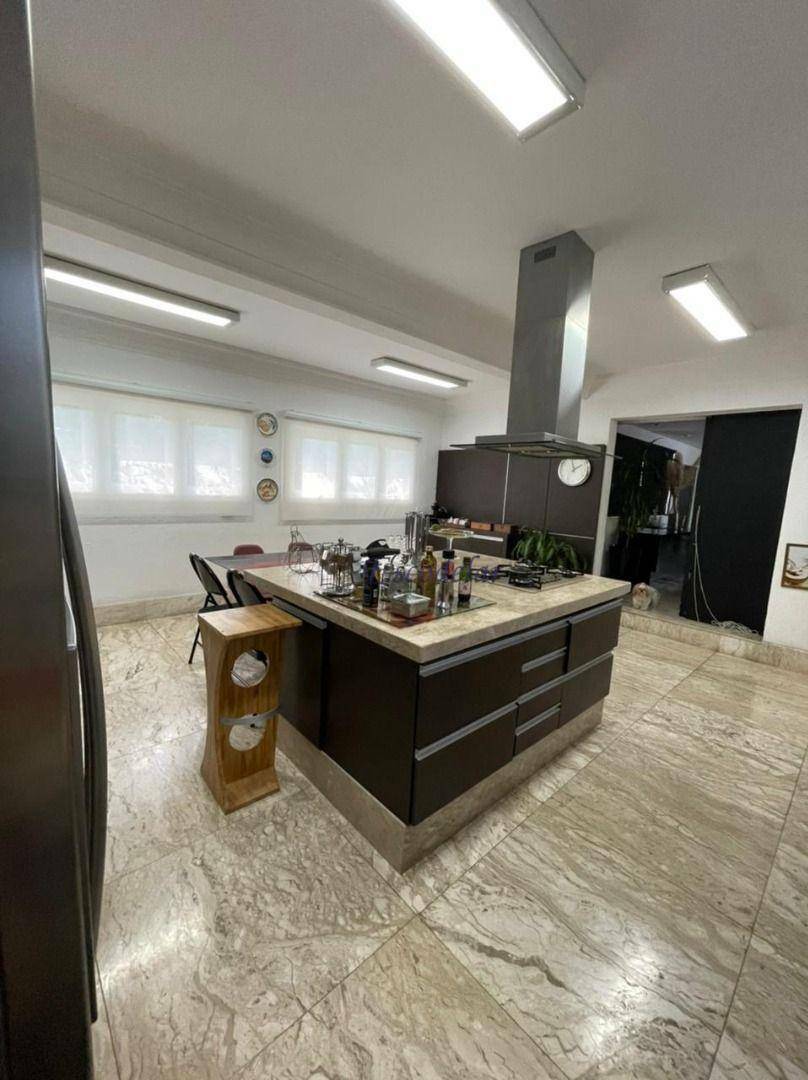 Casa de Condomínio à venda com 5 quartos, 850m² - Foto 4