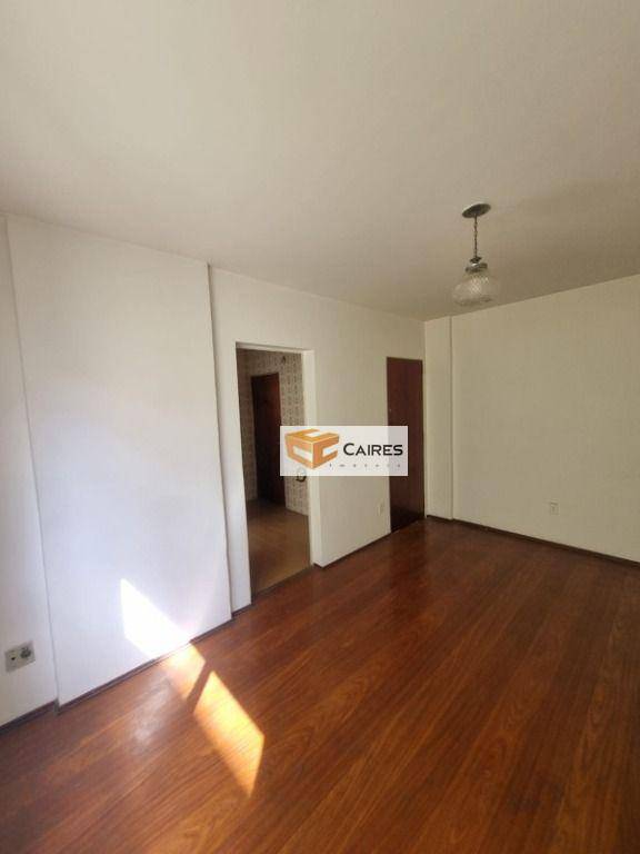 Apartamento à venda com 1 quarto, 60m² - Foto 2