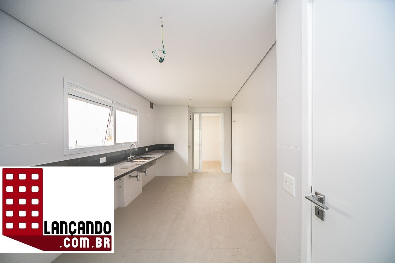 Apartamento à venda com 4 quartos, 278m² - Foto 2