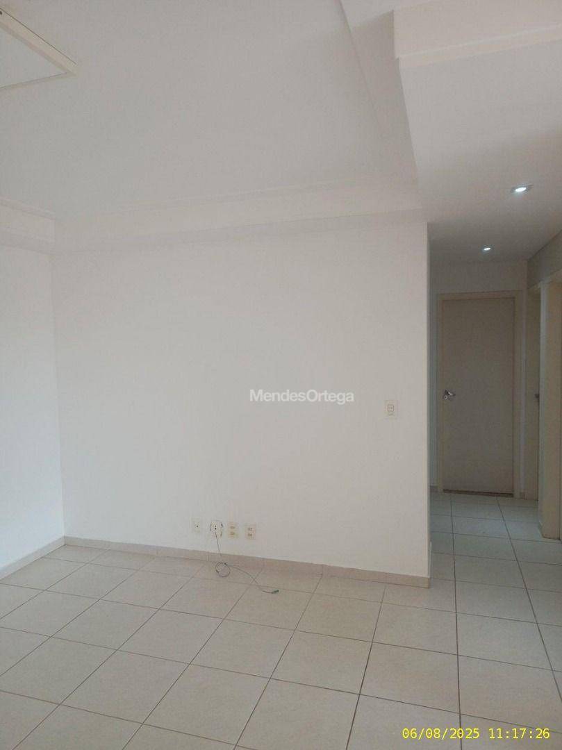 Apartamento para alugar com 3 quartos, 100m² - Foto 3