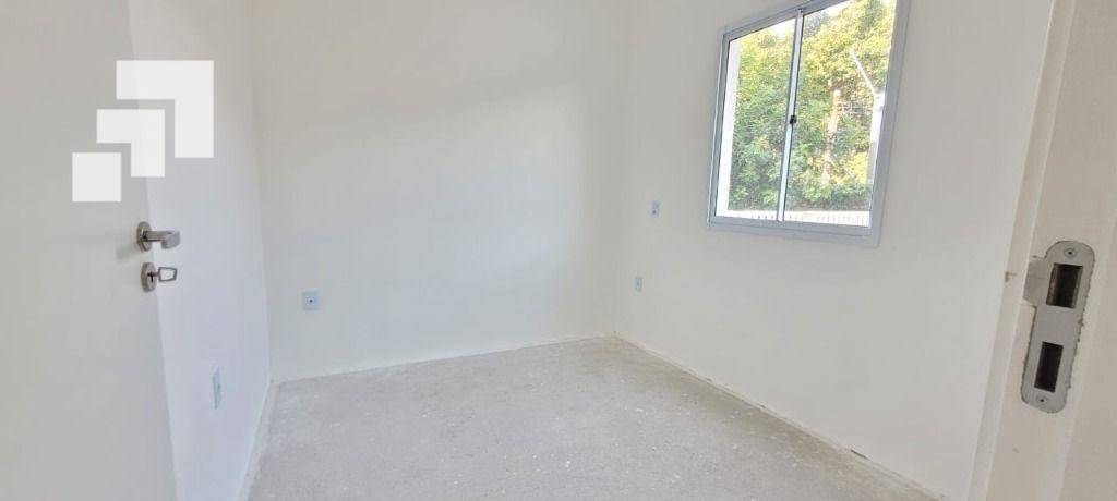 Apartamento à venda com 2 quartos, 35m² - Foto 20