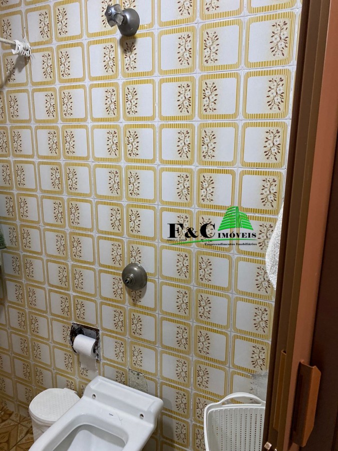 Casa à venda com 4 quartos, 166m² - Foto 18