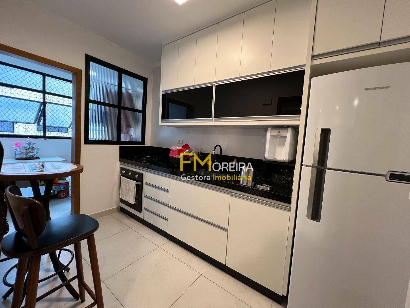 Apartamento à venda com 1 quarto, 58m² - Foto 5