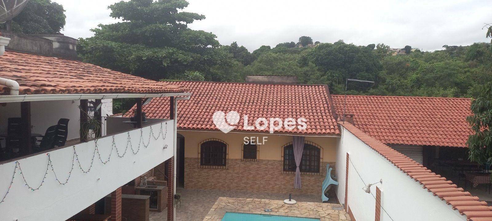 Casa à venda com 6 quartos, 450m² - Foto 2