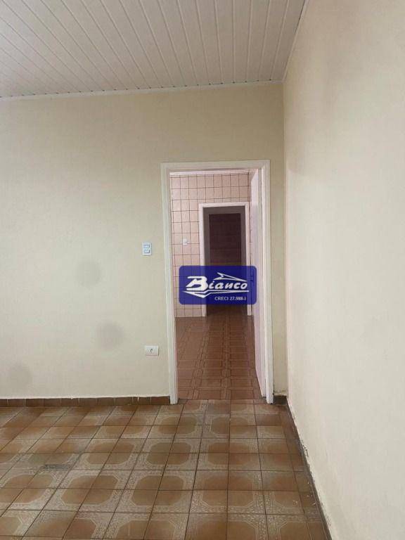 Sobrado à venda com 3 quartos, 168m² - Foto 9