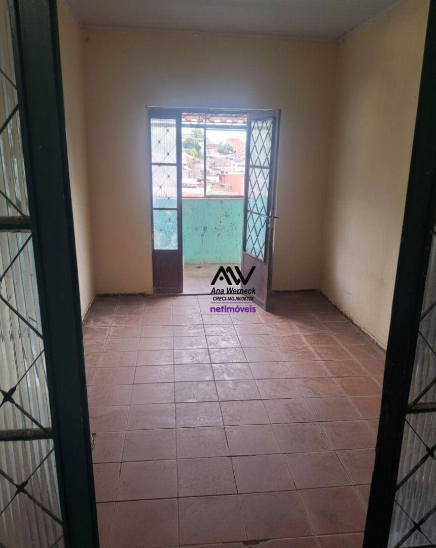 Casa, 3 quartos, 70 m² - Foto 2