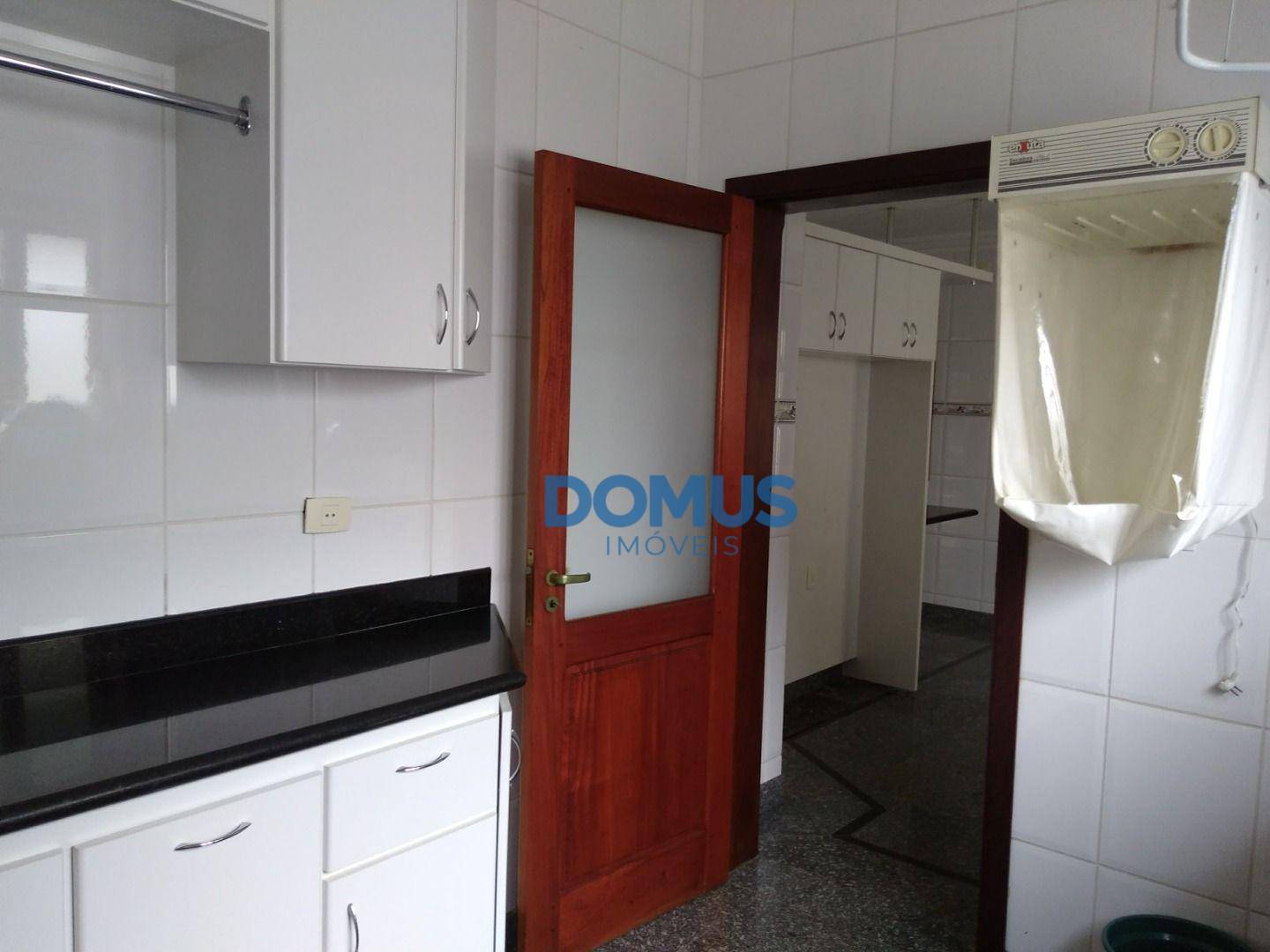 Casa de Condomínio à venda com 4 quartos, 454m² - Foto 12