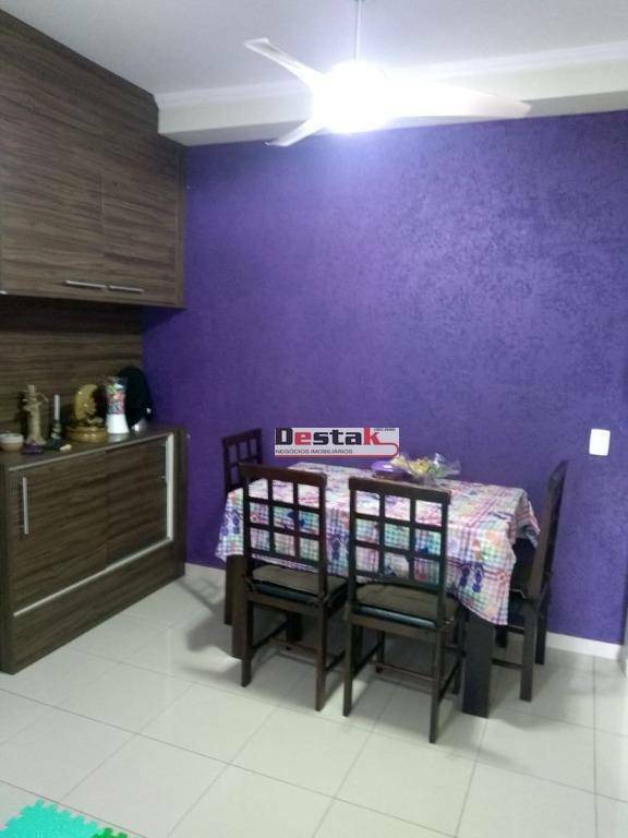 Apartamento à venda com 2 quartos, 53m² - Foto 4