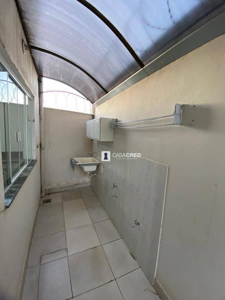 Casa à venda com 3 quartos, 130m² - Foto 16