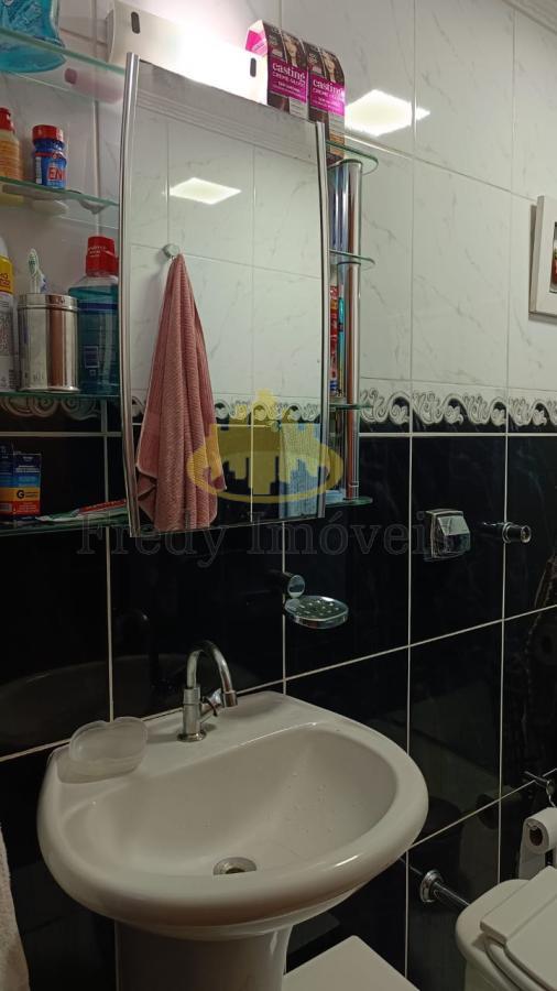 Apartamento à venda com 2 quartos, 76m² - Foto 12