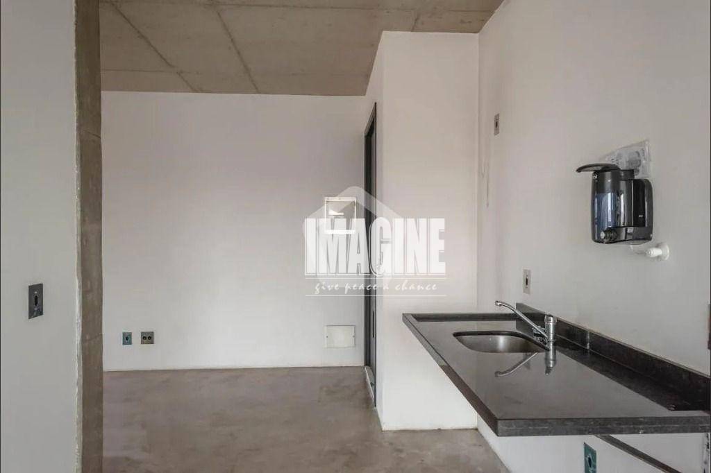 Apartamento à venda com 1 quarto, 70m² - Foto 18