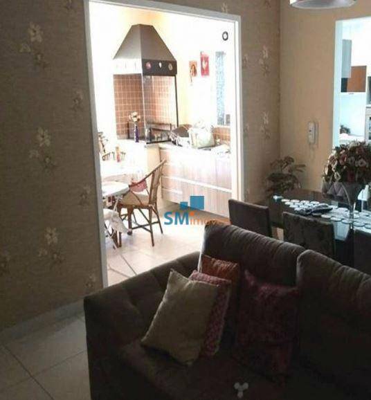 Apartamento à venda com 3 quartos, 96m² - Foto 1