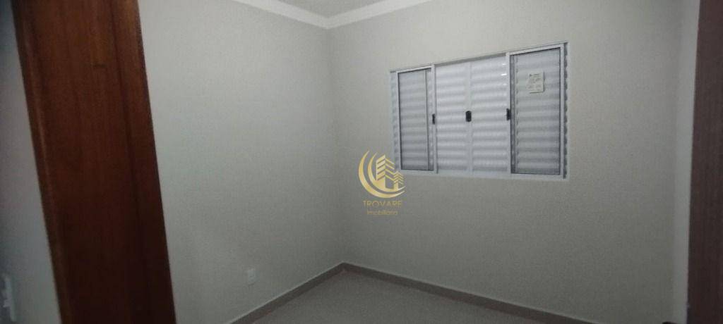 Casa à venda com 3 quartos, 86m² - Foto 4